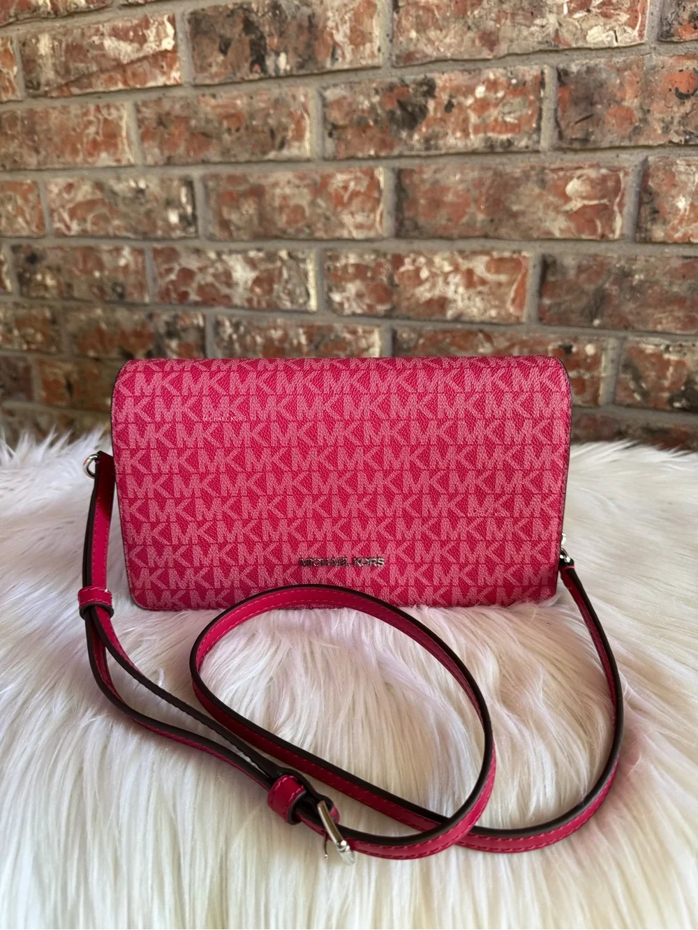 Michael Kors Pink Signature Crossbody Bag
